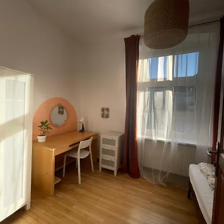 Apartment Bakcyl Atelier Art Workshops & Vintage Spot In Center - 4 *